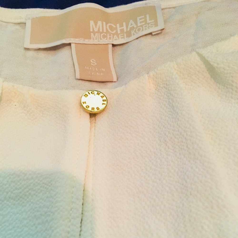Micheal Kors shirt textured front and soft back